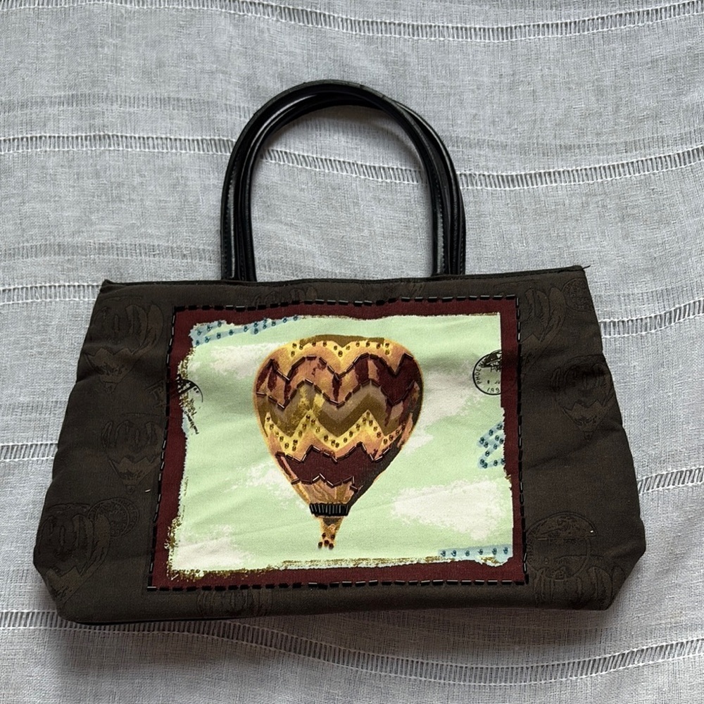 Novelty Brown Handbag with Hot Air Balloon Design